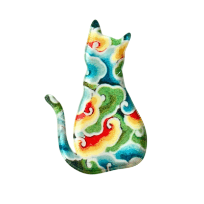 Xland - Mini Pin "Sitting Cat in Fire Pattern"