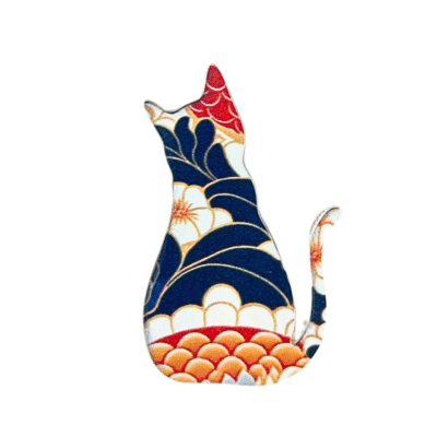 Xland - Mini Pin "Sitting Cat In Black Floral"