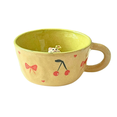 Lindo Crafts - Cherry and Bow Short Mug With Cat Inside